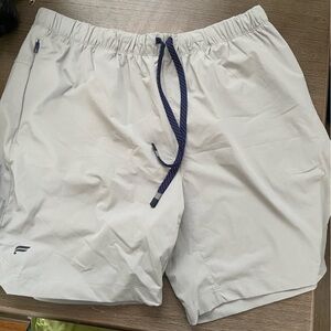 7” inseam Men’s drawstring short